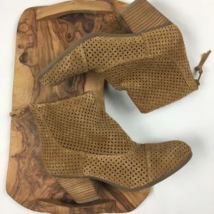 Aerosoles Women’s Brown Leather Heel Booties 8.5